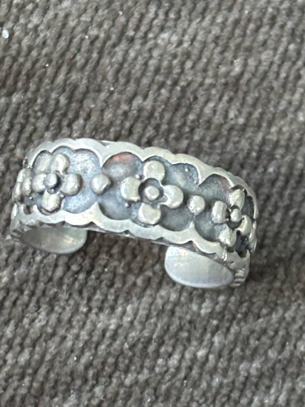 .925 Sterling Silver Adjustable RING Fine Jewelry Floral Dainty Vtg Size 4+